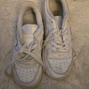 Air Force 1 Kids White Sneakers